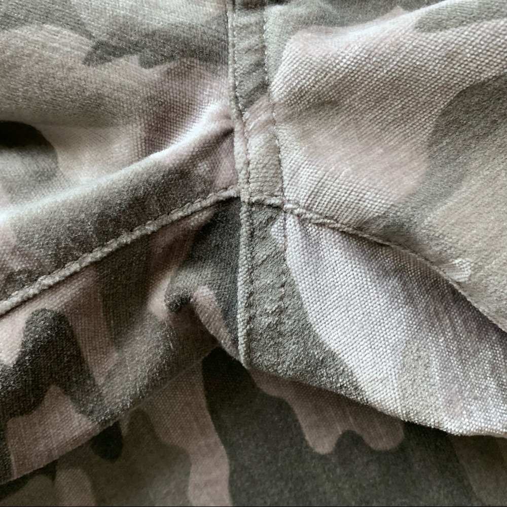 Pilcro and the Letterpress Grey Silver Camo Velvet High-Rise Skinny Pant - Picture 6 of 11